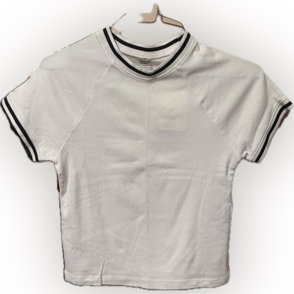 Levi’s White Crop Tee